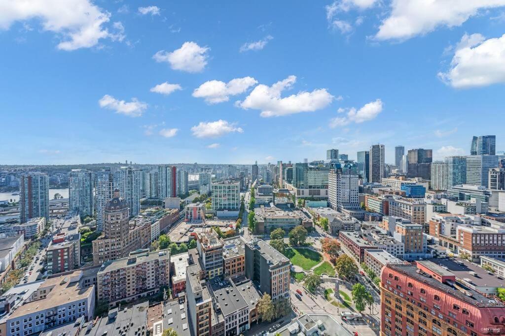 Skyview, 40Th Floor! 2Br Condo In Downtown Vancouver Eksteriør billede
