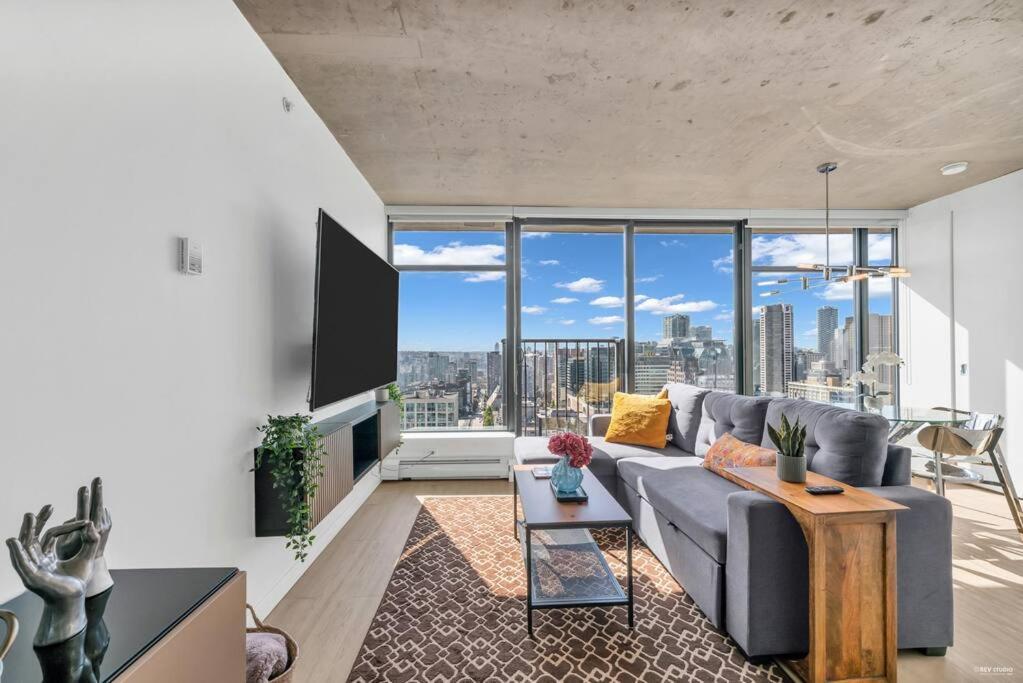 Skyview, 40Th Floor! 2Br Condo In Downtown Vancouver Eksteriør billede